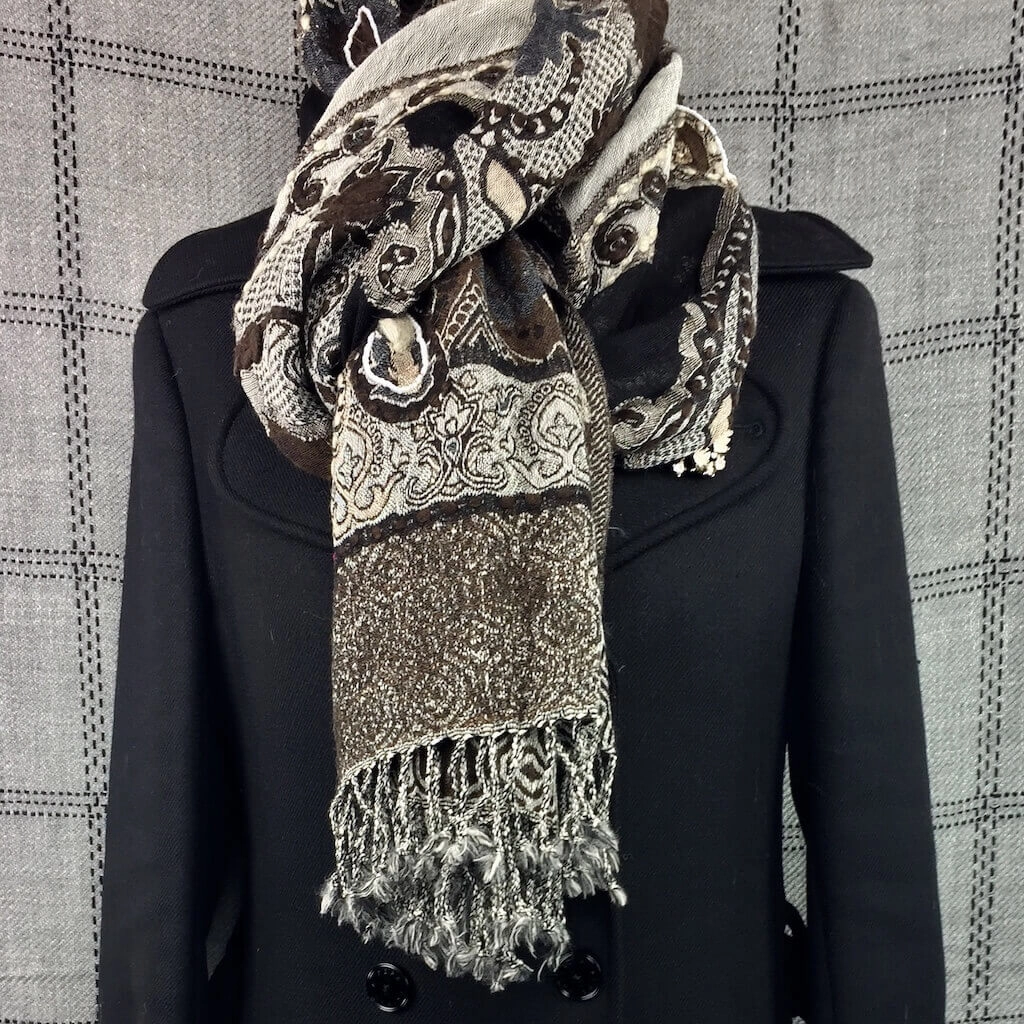 Sciarpa Grigio Con Logo Ricamato Rosa Libellule